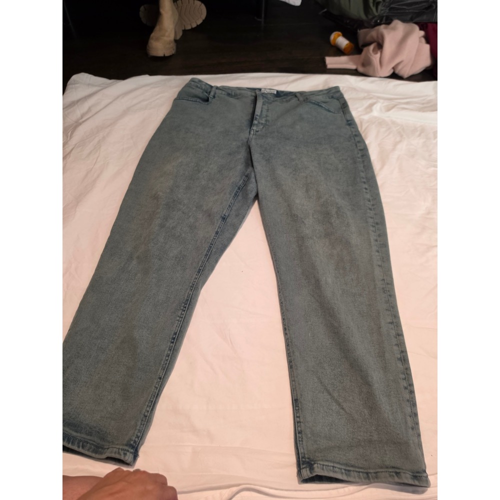 Ava & Viv Womens Plus Size 18W Straight Leg Jeans Medium Acid Wash Blue Denim